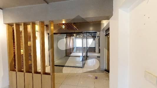 Mezzanine Floor For Sale In Jinnah Avenue Blue Area