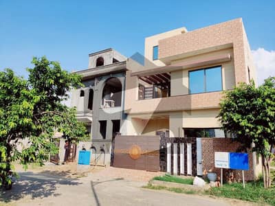 3 Marla House Sale B Block House No 440 A+ Grade Material Use , Good Location House