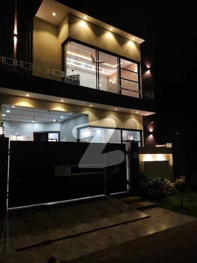 5-Marla New Modern Design Fabulous Luxury House For Sale In C-Block, Phase-9 Town, DHA