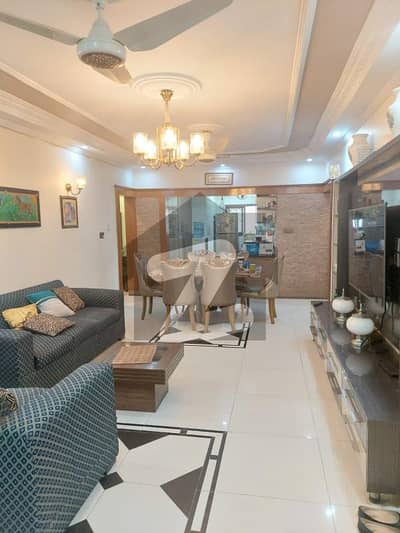 kda scheme 1 main Karsaz Road 500 yard Ultra Luxury town House . FULL FURNISHED. 2 kitchen 4 to 5 car parking Ready To move