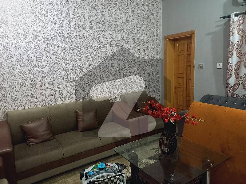 ایڈن ایگزیکیٹو ایڈن گارڈنز,فیصل آباد میں 4 کمروں کا 5 مرلہ مکان 1.7 کروڑ میں برائے فروخت۔