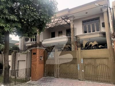 1 Kanal Used House For Sale In People Colony Gujranwala