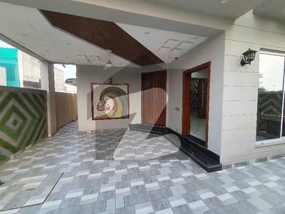 10 MARLA HOUSE FOR SALE | NEAR TO MAIN ROAD & AMENITIES