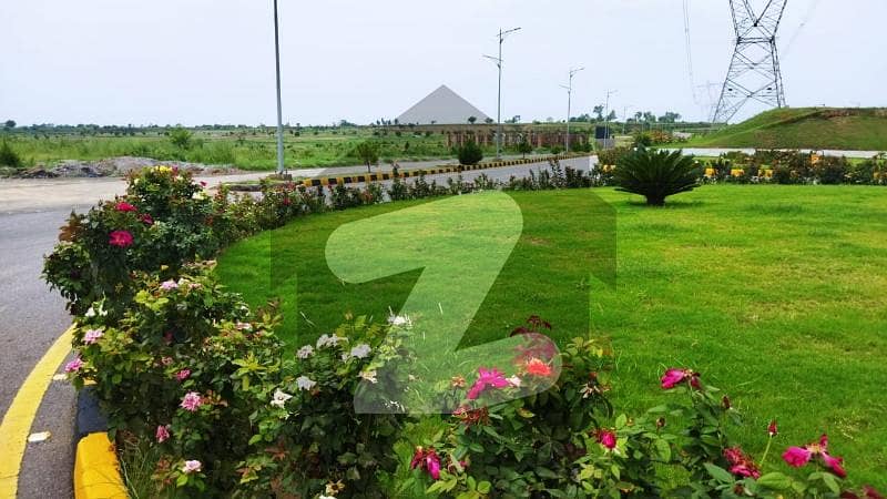 8 Marla Plot Available For Sale in I-16/4