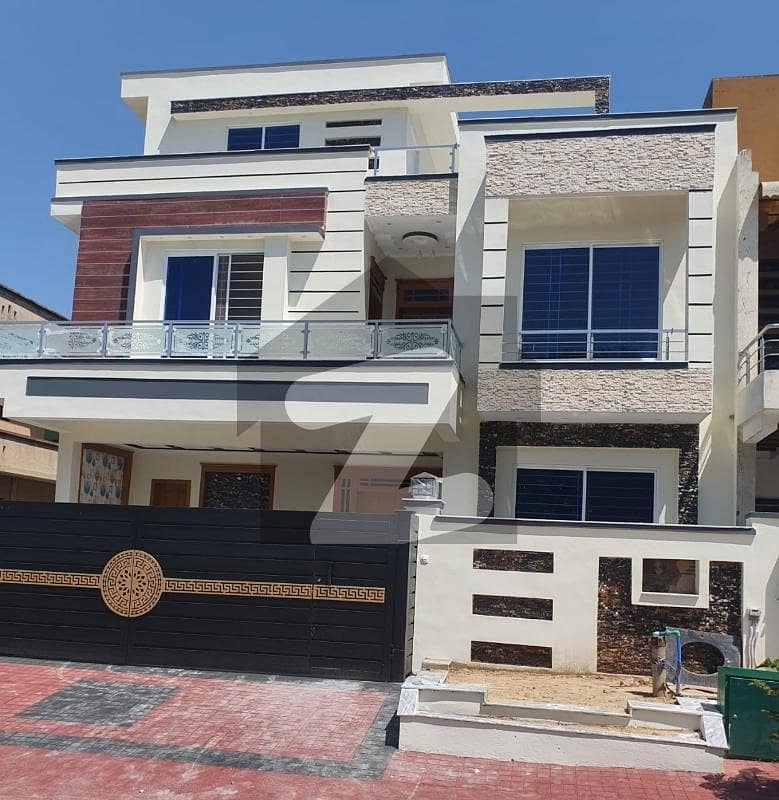 G-13/3 brand new house 35x70 for sale