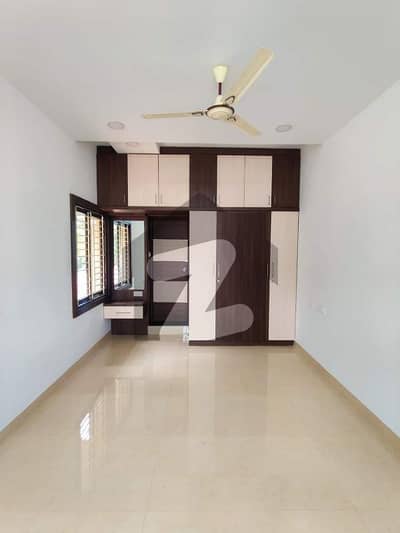 Gulshan-E-Iqbal Block 18 Back Buitul Mukkram Near Kda Offers Society Double Story Bangalow Brand New Beautiful House