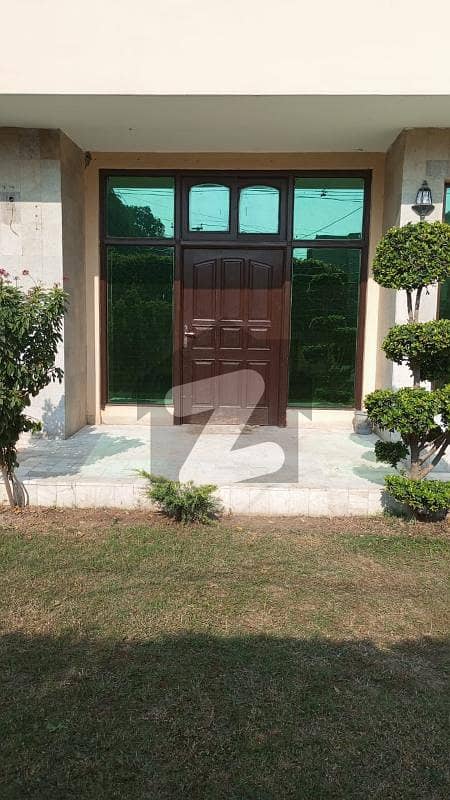 60 Ft Road 21 Marla Old House Model Town Extension Lahore