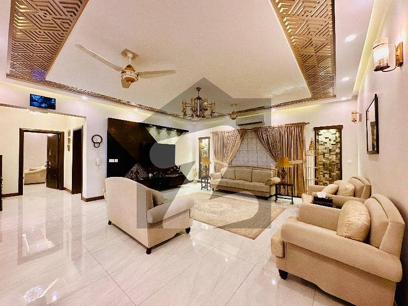 1 Kanal FULLY FURNISHED HOUSE IN BAHRIA TOWN PHASE 4.