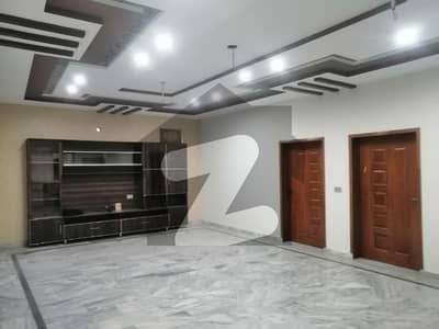 ریوینیو سوسائٹی لاہور میں 6 کمروں کا 1 کنال مکان 4.9 کروڑ میں برائے فروخت۔
