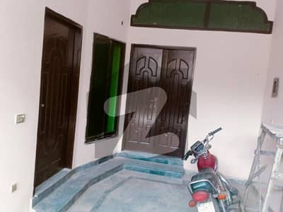 5 Marla 2 bedroom Lower portion available for Rent in Shah Khawar town