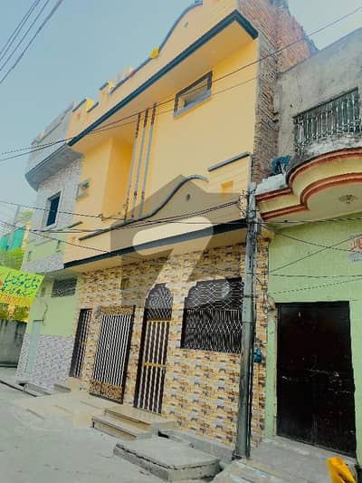 اصغر کالونی گوجرانوالہ میں 5 کمروں کا 3 مرلہ مکان 95.0 لاکھ میں برائے فروخت۔
