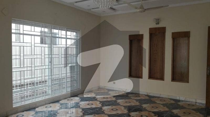 1000 Square Feet Upper Portion In Stunning D-12 Is Available For rent