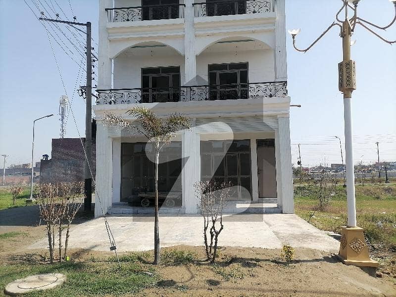Prime Location 1 Marla Building In Alipur Bypass For sale At Good Location