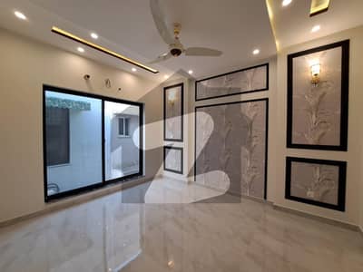 Beautiful Upper Portion For Rent In State Life