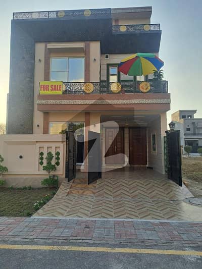 5 Marla Spanish House For Sale In 
Dream Gardens
 Lahore