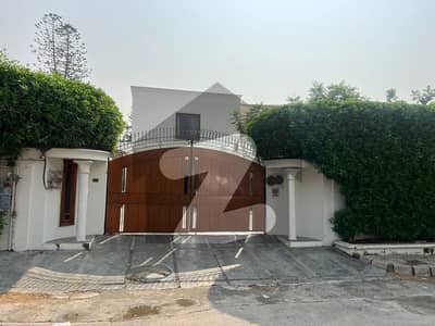 1000 Yards Very Well Maintained Architecture Design Bungalow For Rent Dha Phase 6 Near Hilal Park Only Company