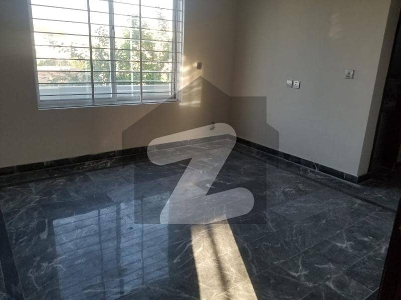 10 Marla Newly Constructed House Available For Rent 10 Marla Newly Constructed House Available For Rent