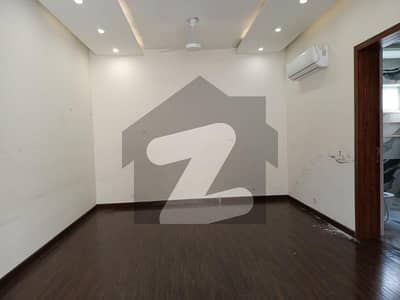 20 Marla Upper Portion For Rent In DHA Phase 8 Ex Park View Facing Park