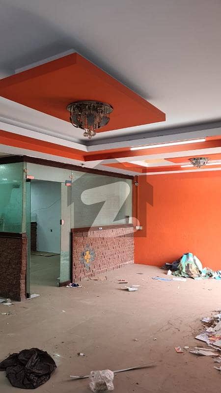 خالد بِن ولید روڈ کراچی میں 4 کمروں کا 12 مرلہ مکان 1.75 لاکھ میں کرایہ پر دستیاب ہے۔