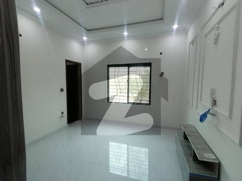 Room For Rent Moon Market Allama Iqbal Town Lahore