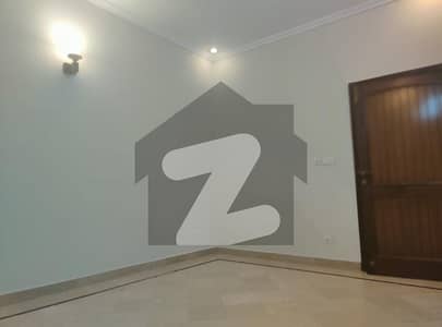 1 Kanal Upper Portion For Rent In DHA Phase 1 Near Market