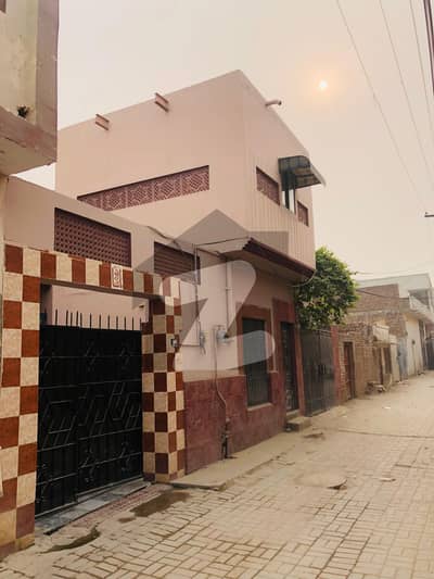 Gulgasht Colony House Sized 4 Marla For Sale