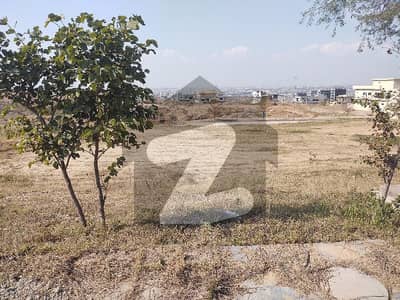 Dha phase 5 Sector F1 Road 2 plot for sale Non Developed plot