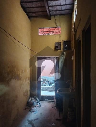 ناظم آباد 2 ناظم آباد,کراچی میں 4 کمروں کا 1 مرلہ مکان 32.0 لاکھ میں برائے فروخت۔