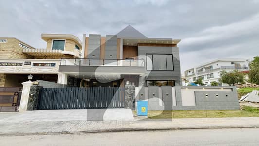 "Exceptional Elegance: Designer One Kanal House on DHA Boulevard, Phase 2"