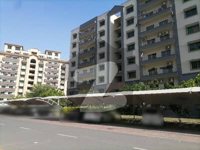 Flat For Sale In Rs. 29500000/-