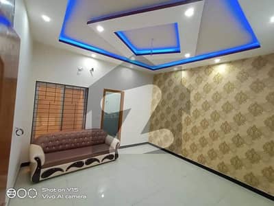 10 MARLA SLIGHTLY USED LOWER PORTION IS AVAILABLE FOR RENT ON TOP LOCATION OF TARIQ GARDENS LAHORE