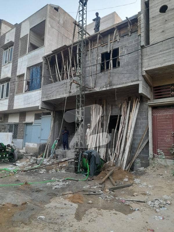 انوارِ ابراہیم ملیر,کراچی میں 8 کمروں کا 3 مرلہ بالائی پورشن 57.0 لاکھ میں برائے فروخت۔