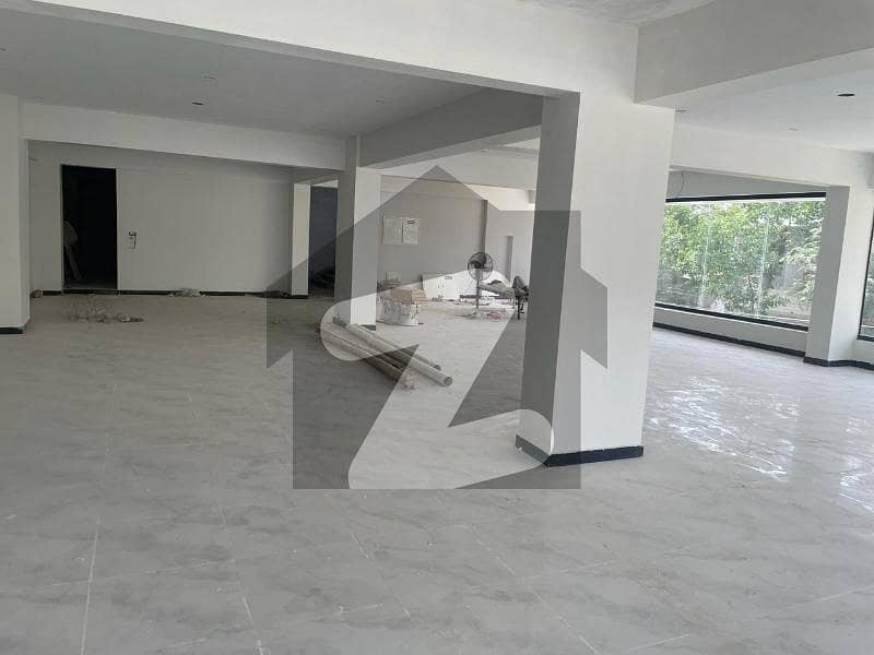 Commercial Showroom Available For Rent In Gulshan E Iqbal Block 1 Near Practical Center