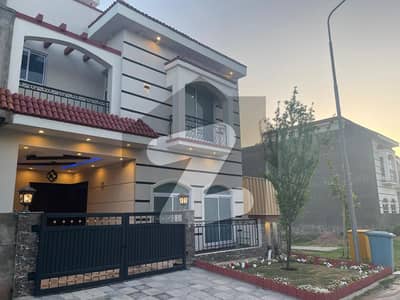 Beautiful House For Rent In Park View City Islamabad H Block