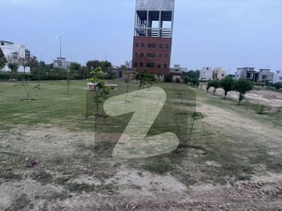 ڈی ایچ اے 11 رہبر فیز 2 ایکسٹینشن - بلاک این ڈی ایچ اے رہبر فیز 2,ڈی ایچ اے 11 رہبر,لاہور میں 5 مرلہ رہائشی پلاٹ 1.1 کروڑ میں برائے فروخت۔