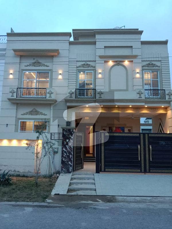 10 Marla Brand New House For Rent In Royal Orchard Multan