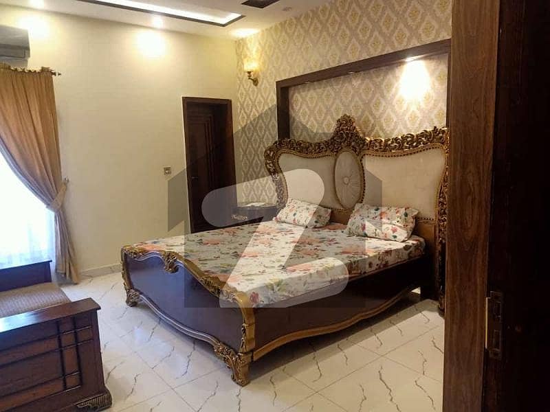 10 Marla Full furnished house for Secter Cblock BahriaTown Lahore