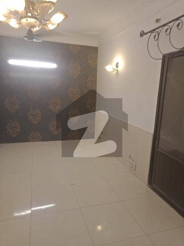 3 BEDROOM APARTMENT IS AVAILABLE FOR RENT CLIFTON BLOCK 5