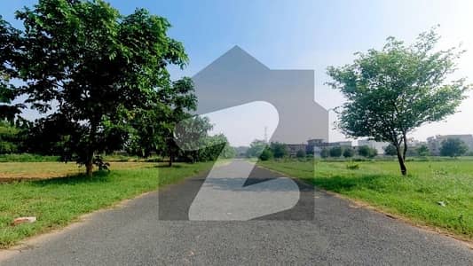 C BLOCK 1 KANAL POSSESSION PLOT FOR SALE ON 40 FEET ROAD