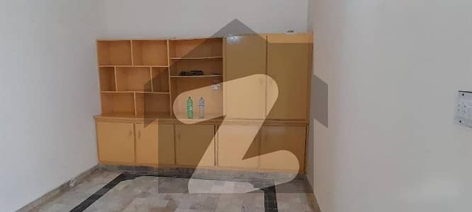 حیات آباد فیز 6 - ایف6 حیات آباد فیز 6,حیات آباد,پشاور میں 5 کمروں کا 5 مرلہ مکان 62.0 ہزار میں کرایہ پر دستیاب ہے۔ حیات آباد فیز 6 - ایف6 حیات آباد فیز 6,حیات آباد,پشاور میں 5 کمروں کا 5 مرلہ مکان 62.0 ہزار میں کرایہ پر دستیاب ہے۔