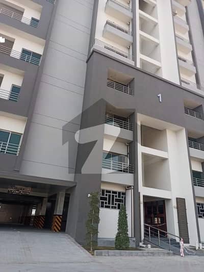 10 MARLA 3 BEDROOM BRAND NEW APARTMENT AVAILABLE FOR RENT