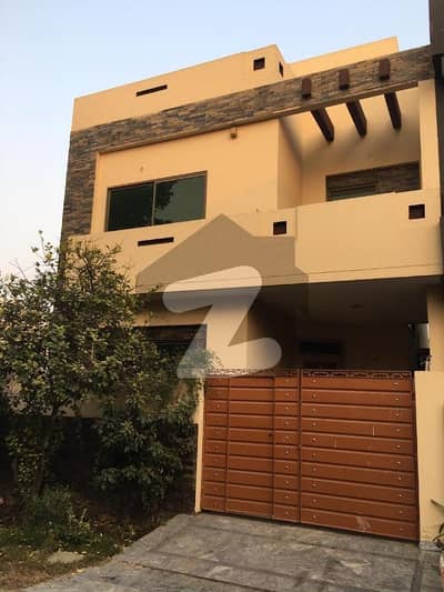 House for rent in DHA RAHBAR with gass