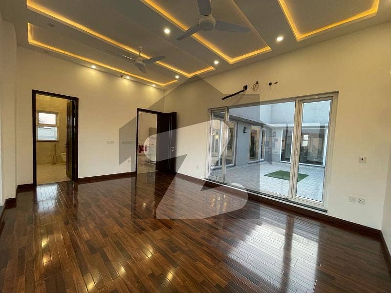 1 Kanal Beautiful Modern Upper Portion Available For Rent In HBFC Society Near To DHA