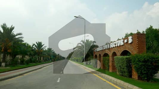 Bahria Town Touheed Block 1 Kanal Plot Available For Sale On Investor Rate Price 1 crore 50 lacs