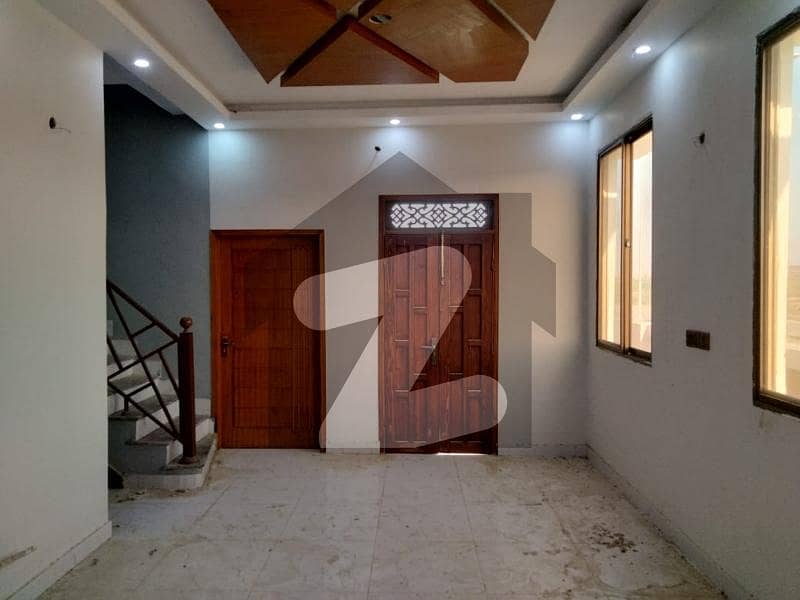 نیا ناظم آباد ۔ بلاک ڈی نیا ناظم آباد,کراچی میں 4 کمروں کا 5 مرلہ مکان 2.5 کروڑ میں برائے فروخت۔