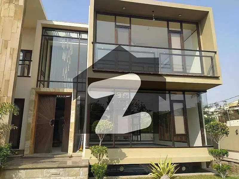 ڈی ایچ اے فیز 6 ڈی ایچ اے ڈیفینس,کراچی میں 6 کمروں کا 2 کنال مکان 42.0 کروڑ میں برائے فروخت۔