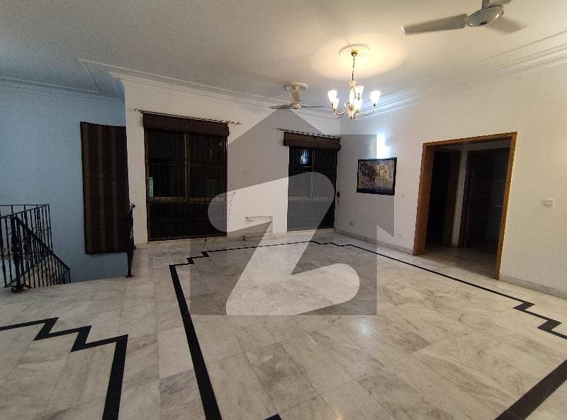1-Kanal Upper Portion for rent in DHA Lahore