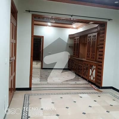 6 BEDROOMS HOUSE IS AVAILABLE ON RENT IN I-8 SECTOR ISLAMABAD.