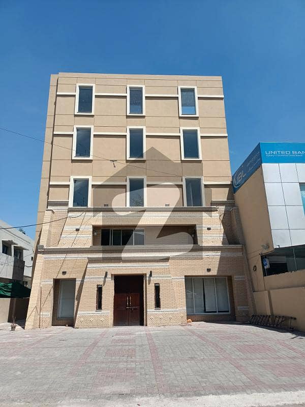 10000 sqf Newly building available for Rent for software house IT office