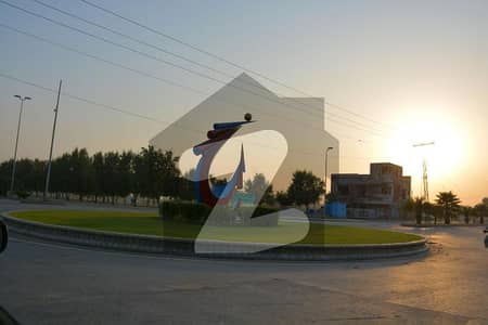 8 Marla Residential Plot For Sale On Very Ideal Location In Bahria Orchard